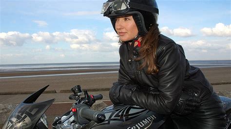 10 reasons why you should date a woman who rides a motorcycle