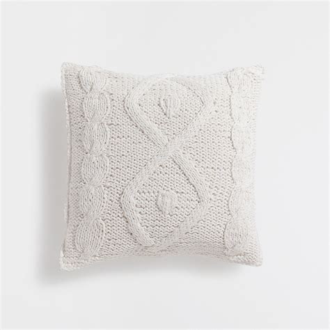 Sl, ms, ml,ls pillow cover material: TRICOT KNIT CUSHION COVER | Knitted cushions, Knitted ...