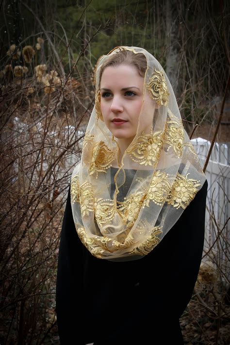 Evintage Veils~ Queen Of Peace Whitesilver Or Gold On Champagne Sequin