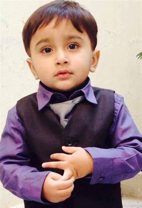 Some might suggest traditional names while others might encourage you to go for the more modern ones. Pakistani Islamic Names for boys | Tadeebulquran.com