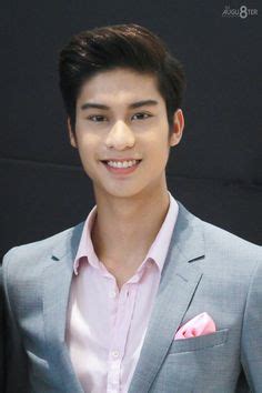 He is very serious and strict when it comes to punctuality, which can be seen from the fact that his hobby includes collecting. Firstclass&Minute Single Lawyer #เฟิร์สคลาส #มินนิท ...
