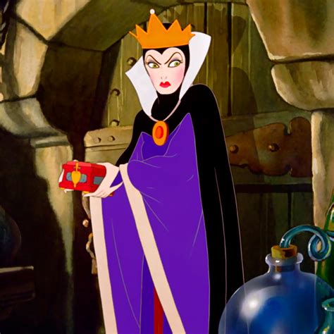 Image The Evil Queen In Her Secret Lair Disney Wiki