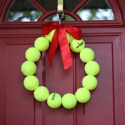12 Simple And Unexpected Ways To Repurpose Tennis Balls Ball Wreath