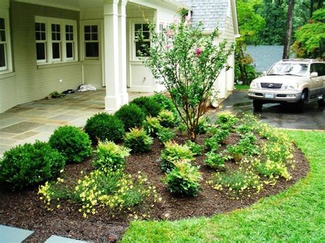 10 Lovable Front Yard Ideas On A Budget 2023