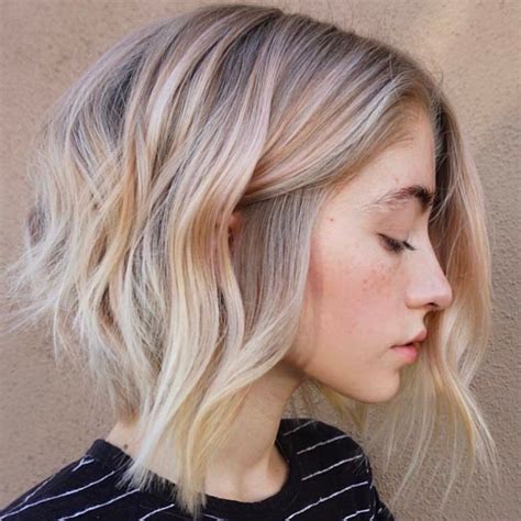 10 Wavy Lob Hair Styles Color And Styling Trends Right Now