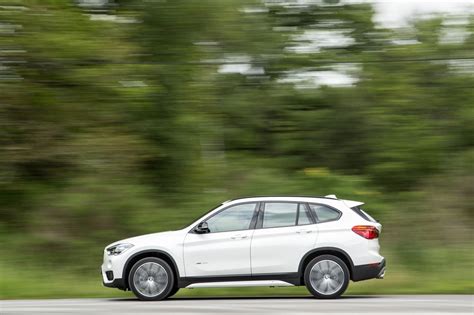 Vw golf v gti vs bmw x1 xdrive 28i (e84) to a friend to make a link to duel: Essai comparatif : le VW Tiguan TDI 190 défie le BMW X1 ...
