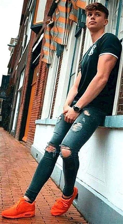 Skinny Guys Tight Jeans Super Skinny Jeans Slim Jeans Nike Outfits Mens Outfits Jeans