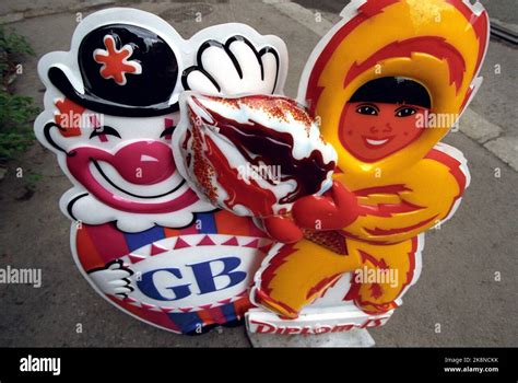 30362 logos advertising ice cream hi-res stock photography and images