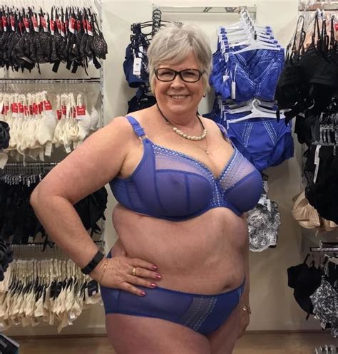 Bbw Sexy Granny With Big Natural Tits Belly Slut Gilf Milf 16 Pics
