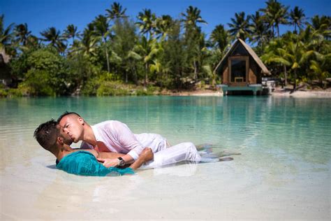 Same Sex Wedding In Bora Bora Bora Bora Photographer Damien Gobron