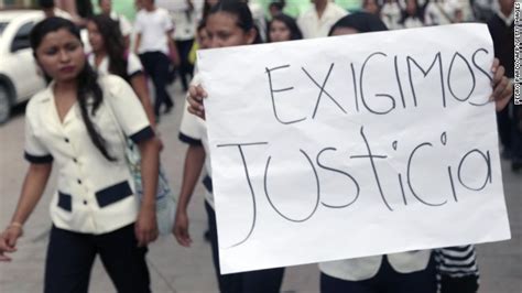 Autoridades De México Buscan A 57 Estudiantes Desaparecidos Cnn