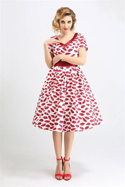 robe pin up rétro 50 s rockabilly à motif avec des bouches pentagramme femmes s m l