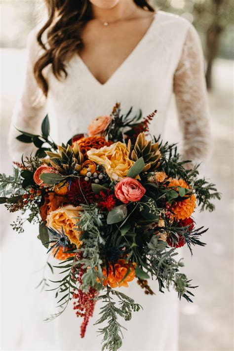 Stunning Bold Orange Flowers Fall Wedding Bouquets Wedding Inspo
