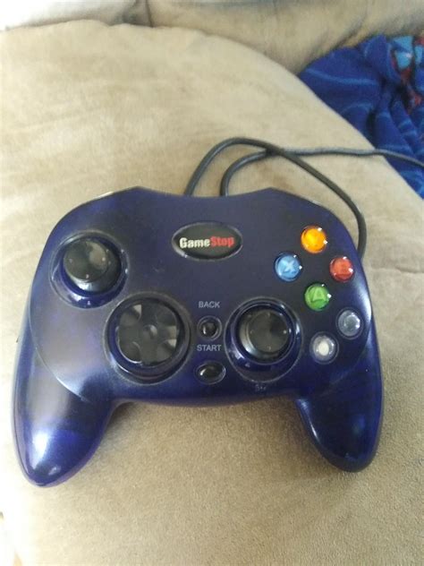 Anyone remember this old GameStop controller for the Xbox? : xbox