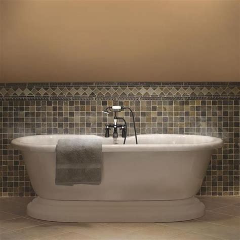 We opted for the larger tub and we are so happy with the charm it brings to our master bathroom and the comfort it provides while bathing. Pedestal Double Ended Bathtub | Free standing bath tub ...