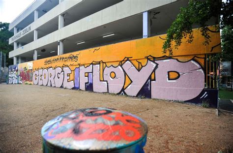 Want to discover art related to georgefloyd? Black Lives Matter in Stuttgart: George-Floyd-Graffiti am ...