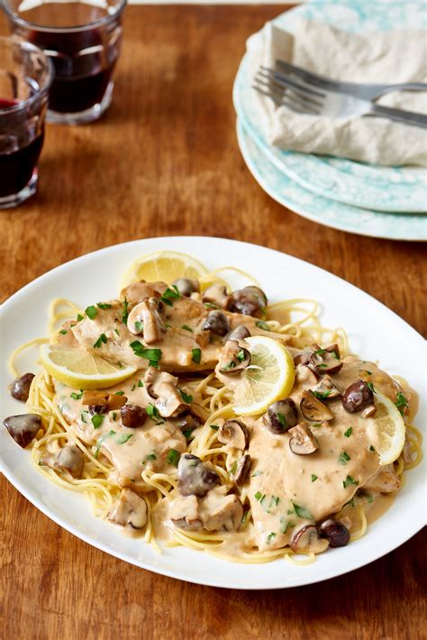 Add the marsala wine and better than bouillon to the pot and stir. Slow Cooker Chicken Marsala | KeepRecipes: Your Universal ...