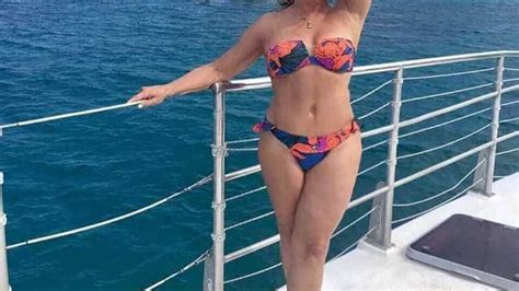 Aos 74 anos, Susana Vieira exibe silhueta em forma