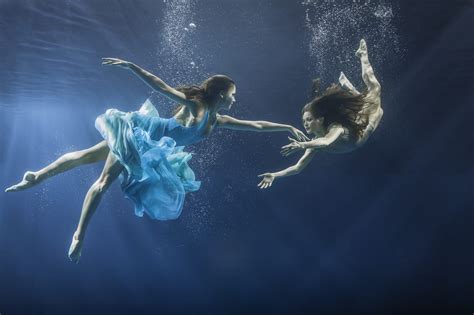 Maya Almeida Underwater Dance Installation Magazine