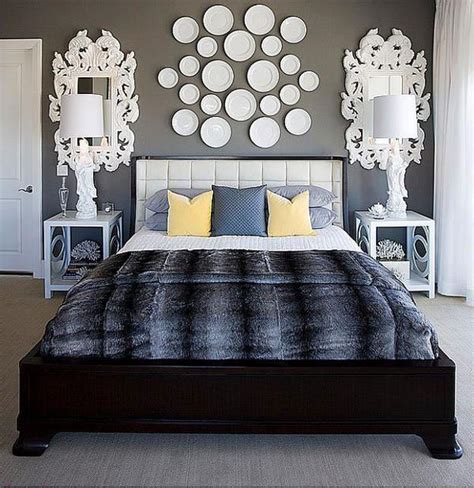 21 Modern Wall Decor Ideas Using Decorative Plates