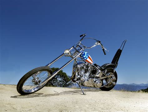 Easy Rider S Captain America Bike Sold For 1 35 Million La Times