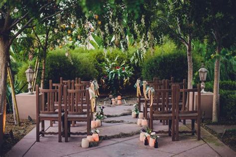 The wedding ceremony consisted of a simple formula to be repeated by the man and woman and was accompanied by hand fastening. small backyard wedding ceremony | Backyard wedding ...
