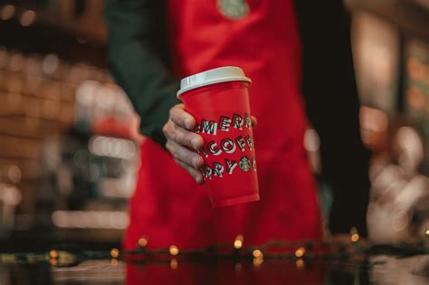 North Side Starbucks giving out free coffee Monday afternoon