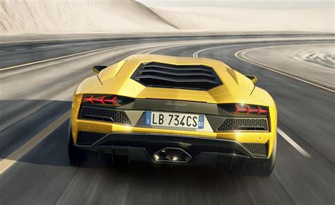 Lamborghini Aventador S Officially Unveiled More Power For Facelifted