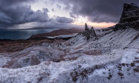 12 dramatic shots of the old man of storr in the isle of skye scotland