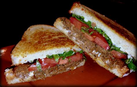 Baggins Lunch To Dinner Meatloaf Sandwich Baggins Gourmet