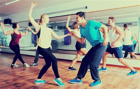 Bailar Una Actividad Divertida Y Con Muchos Beneficios Para La Salud