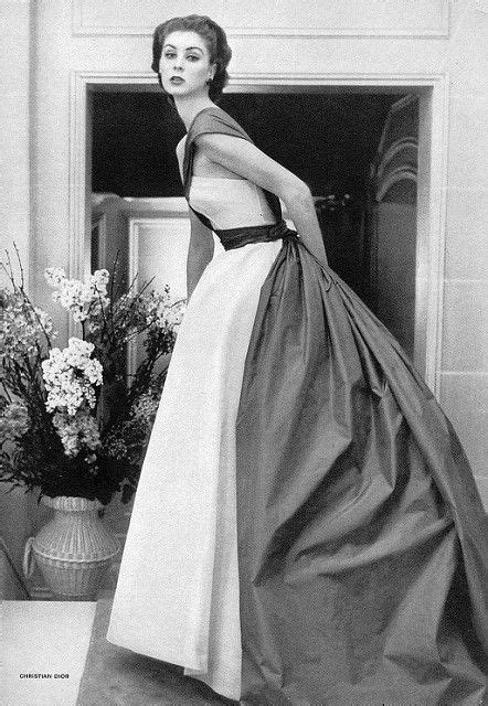 Suzy Parker In Christian Diors Fabulous Evening Gown Photo By Horst
