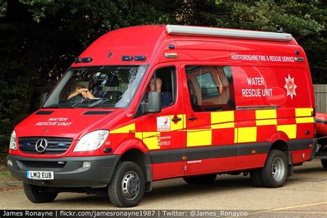 Lm12 Eub Mercedes Sprinter Wru Hertfordshire Fire And Rescue