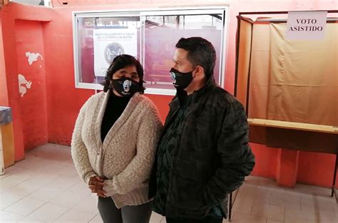 «fabiola campillai sufraga en este histórico plebiscito. Fabiola Campillai llama a votar: "Es lo que todos ...