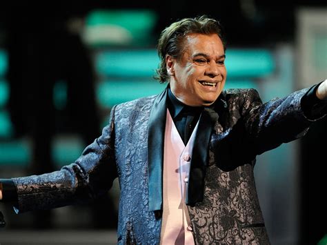 Juan Gabriel Mexican Superstar Singer Dead At 66