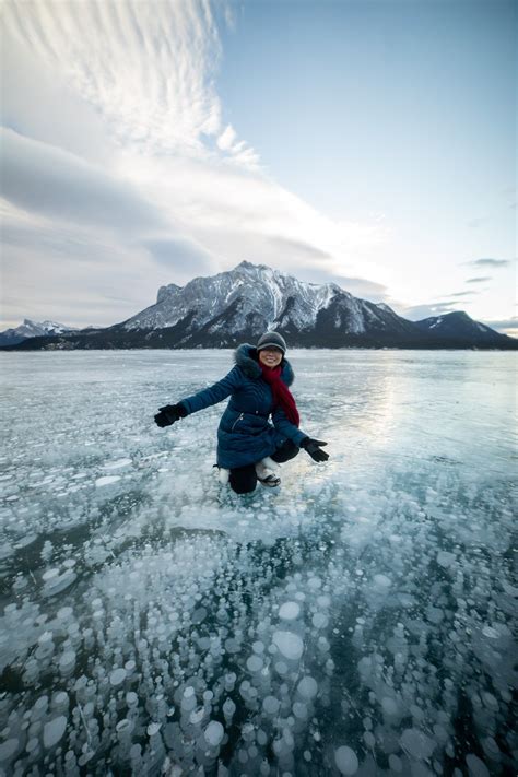 Finding The Ice Bubbles On Abraham Lake Elite Jetsetter