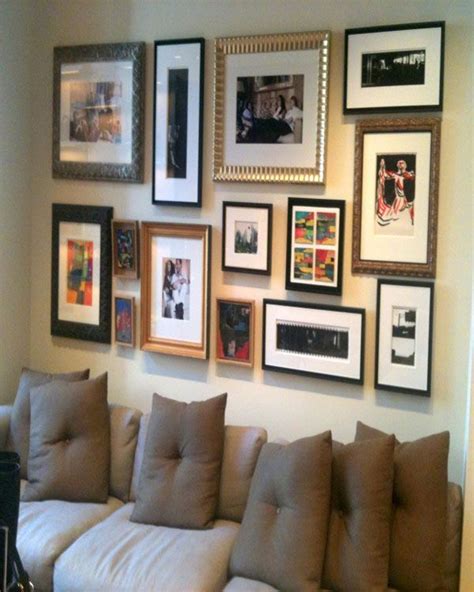10 How To Arrange Pictures On A Wall Hanging Pictures On The Wall