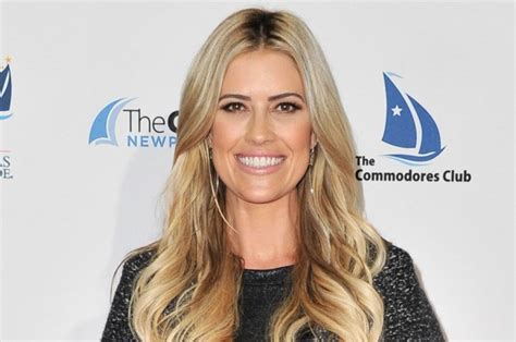 Christina Anstead Fires Back At Claims Shes An Absent Mother