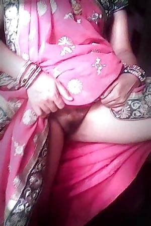 Indian Housewife Saree Lift My All Time Favarite Pics Xhamster