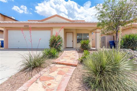 Beautiful Eastside Home For Rent 4 Bedrooms 2 Bath 14252 Spanish Point El Paso Tx 79938