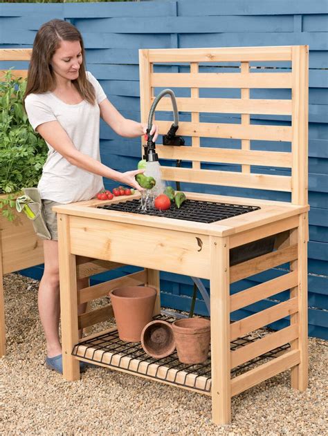 Cedarlast Potting Bench With Sink And Shelf Gardeners Supply Diy