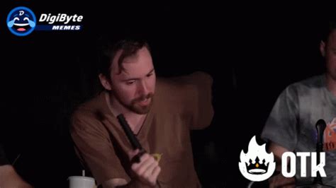 Asmongold Twitch Gif Asmongold Twitch Triggered Descubre Comparte My