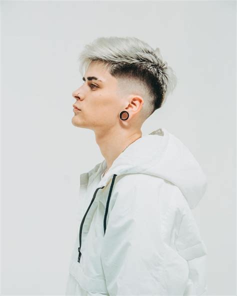 Mauro román monzón artistically known as lit killah is an argentine rapper and latin trap singer. Pin en lit killah