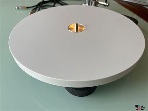 Msrp 6500 Rega Planar 10 Turntable Open Box P10 Rega Flagship