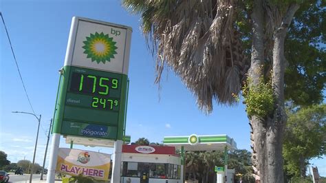 Bp Amoco Gas Stations Offering 50 Cents Off Per Gallon To