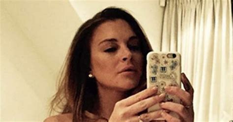 Lindsay Lohan Sparks Outrage With Naked Birthday Selfies After Preaching Islam Daily Star