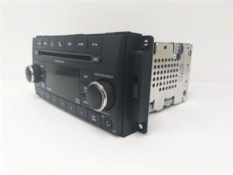 Chrysler Dodge Jeep Am Fm Radio Stereo Mp3 Cd Sirius Uconnect Res Oem