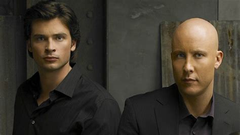Tom Welling Says He And Michael Rosenbaum Are Working On A Smallville Animated Series