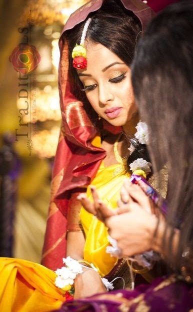 Mehndi Gajra Corsage Bridal Jewelry Bridal Wedding Dresses