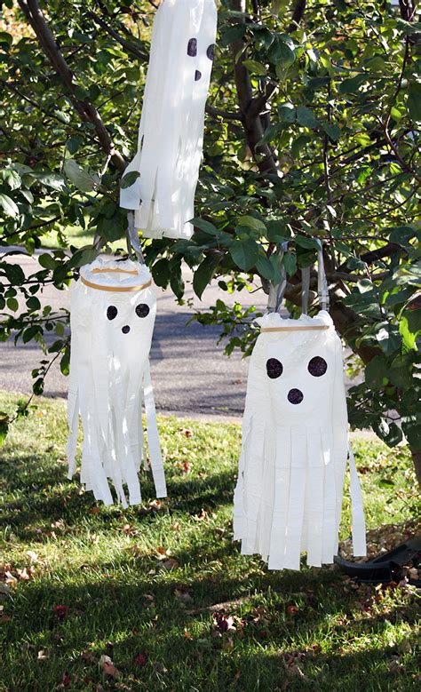 1,132 halloween decoration pe bag products are offered for sale by suppliers on alibaba.com, of which plastic bags accounts for 1%. DIY Windsock Ghosts - Plastic Bag Ghost Craft - DIY ...